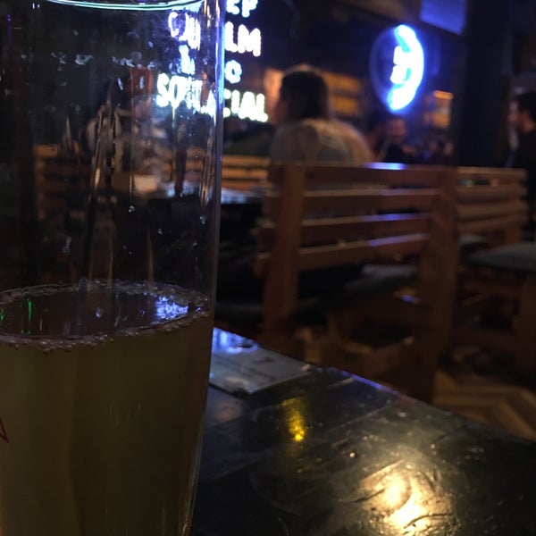 12/1/2019 tarihinde Merveziyaretçi tarafından Social Pub'de çekilen fotoğraf