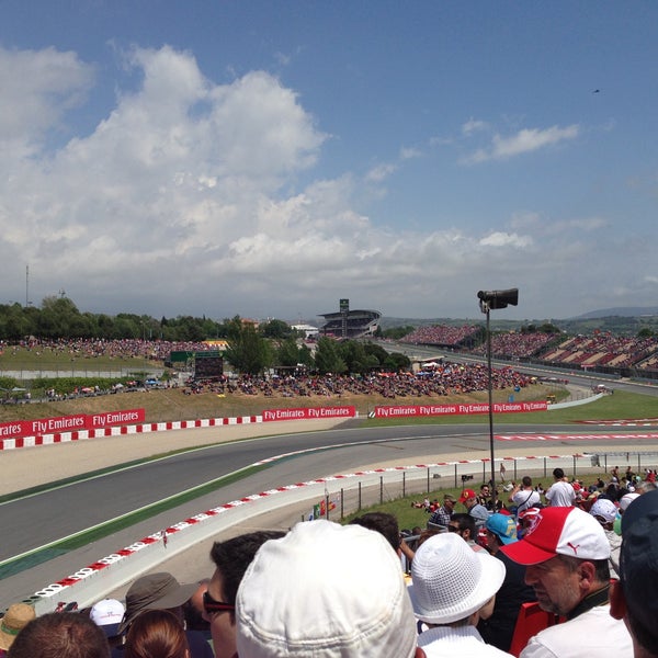 5/11/2013 tarihinde Montse R.ziyaretçi tarafından Circuit de Barcelona-Catalunya'de çekilen fotoğraf