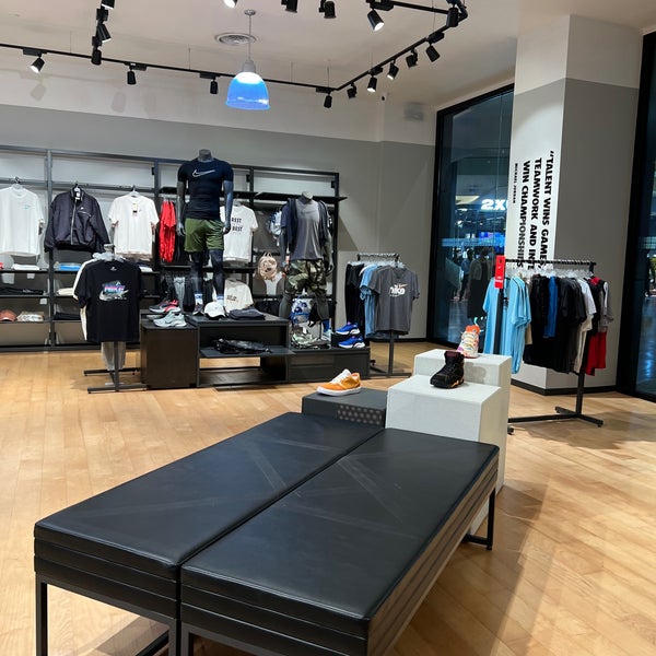 Butik top nike kl