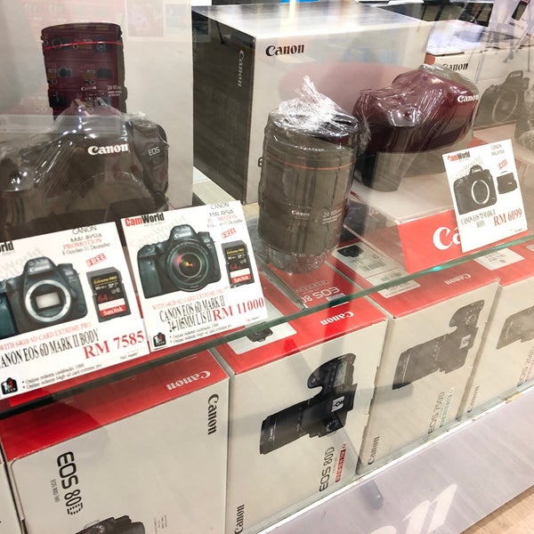 CamWorld Camera Store in Kuala Lumpur