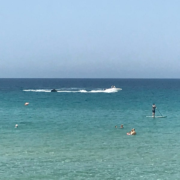 Пляж Черногории sani Beach