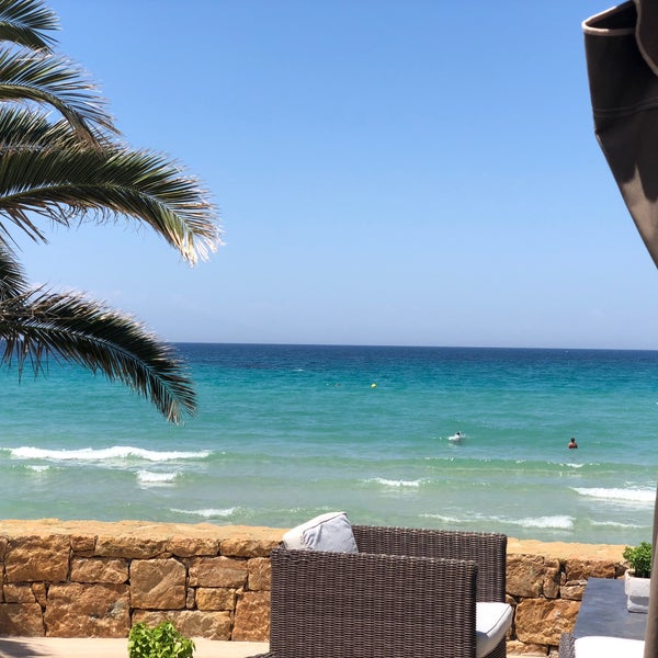 Пляж Черногории sani Beach