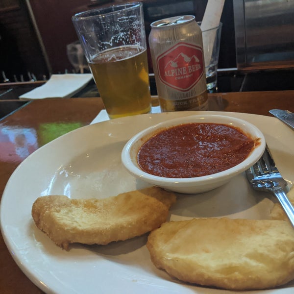 Upper Crust Pizza Patio & Wine Bar Pizzeria in Phoenix