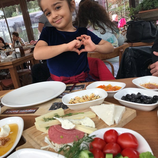 4/1/2018에 Elif 💁🏼‍♀️ ✈️님이 Sepetli Bahçe에서 찍은 사진