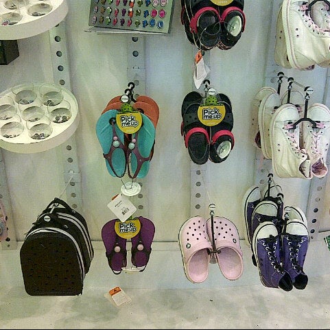 crocs price sm