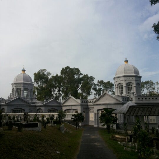 Tanah Perkuburan Mahmoodiah - Johor Bahru, Johor