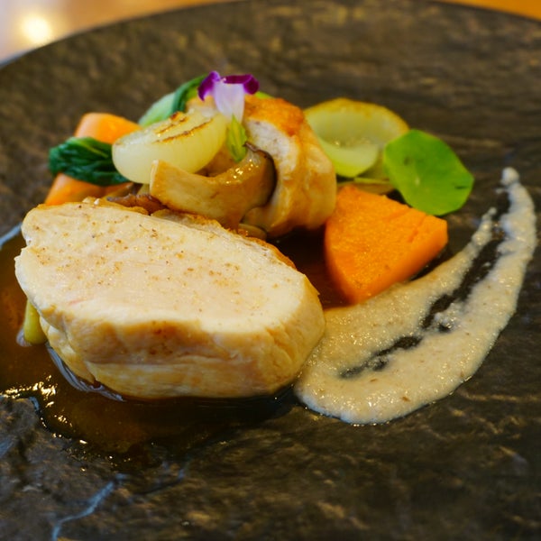 En Cachette アン カシェット French Restaurant