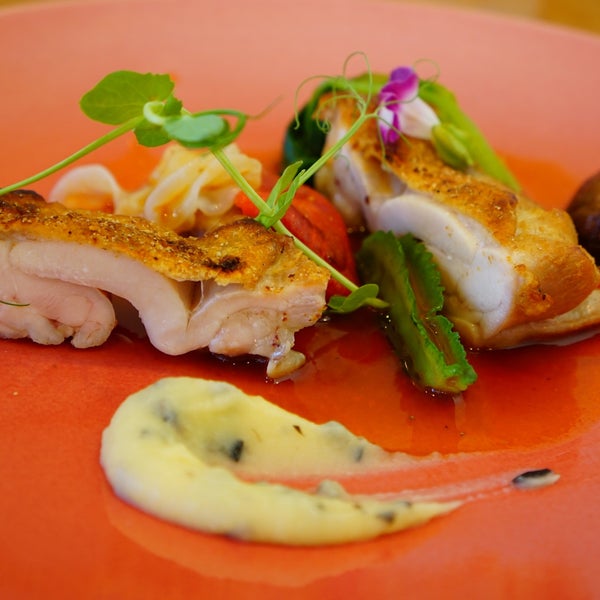En Cachette アン カシェット French Restaurant
