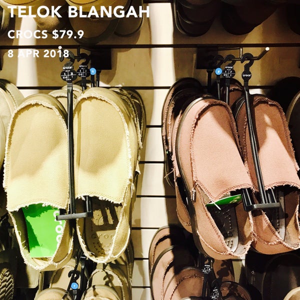 jurong point crocs