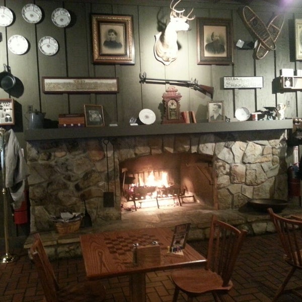 Cracker Barrel Old Country Store Kanawha City 13 tips from 672 visitors