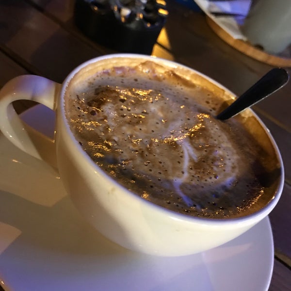 รูปภาพถ่ายที่ Filtre Coffee Shop โดย Pınar G. เมื่อ 8/24/2018