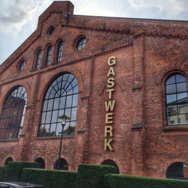 Foto tirada no(a) Gastwerk Hotel Hamburg por Christian K. em 9/11/2015