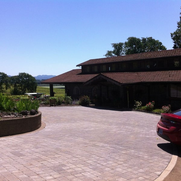 Photo prise au Yamhill Valley Vineyards par Mark S. le6/3/2013