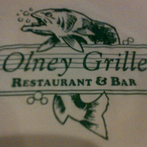 Foto tirada no(a) Olney Grille Restaurant por Tour C. em 11/9/2013