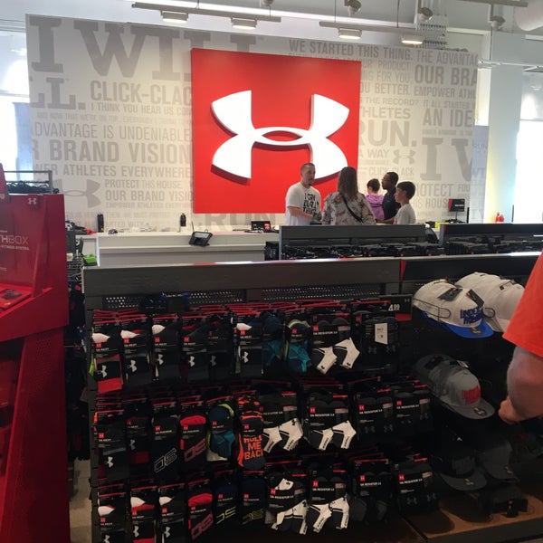 Under Armour Tienda de ropa en Pleasant Prairie