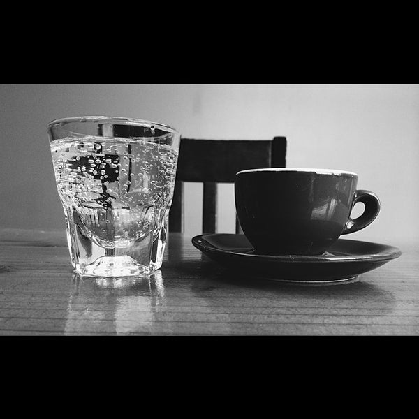 Foto tirada no(a) Method Coffee Bar por Shari em 4/10/2014