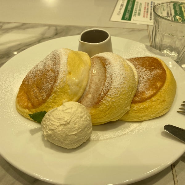 Photos At 幸せのパンケーキ 梅田 阪急東通り店 梅田 0 Tips