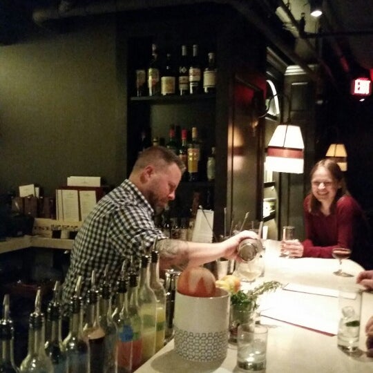 Das Foto wurde bei Marin Restaurant &amp; Bar von Krisha M. am 12/25/2014 aufgenommen