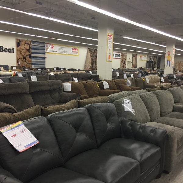 Bob s Discount Furniture Harmon Meadows Secaucus NJ