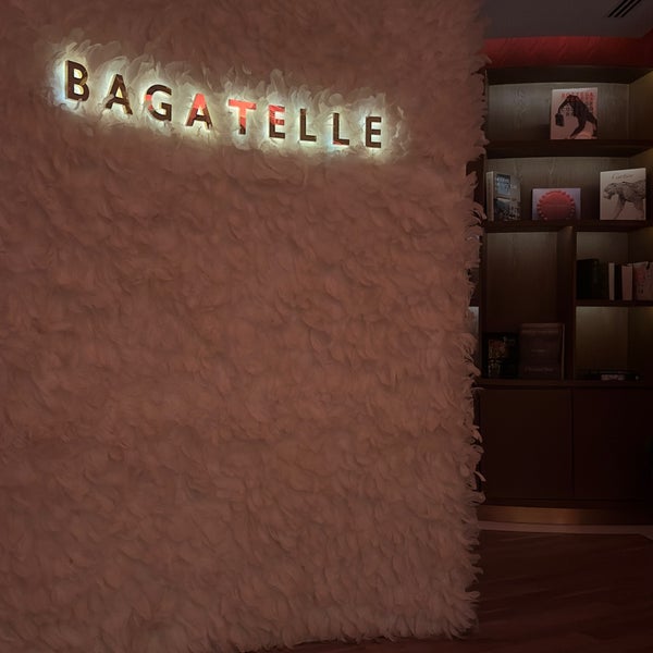 รูปภาพถ่ายที่ Bagatelle Dubai โดย Hamad S. เมื่อ 12/21/2023