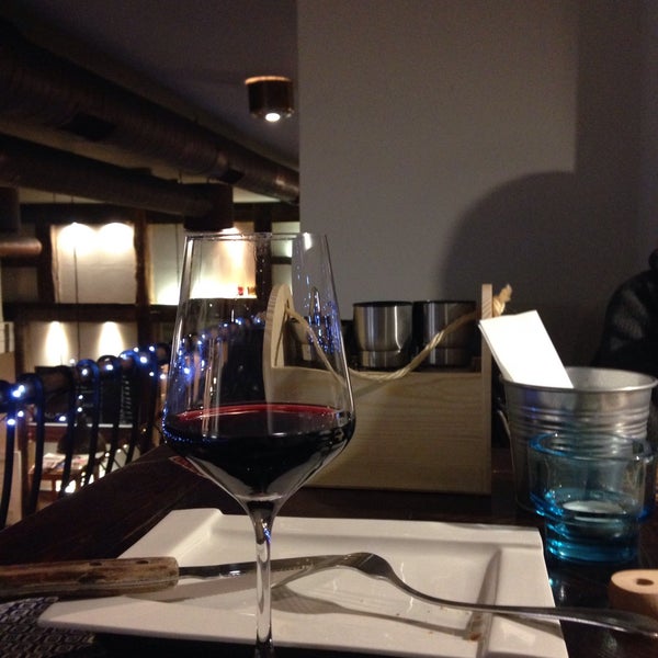 1/9/2015 tarihinde Valentyna D.ziyaretçi tarafından La Cantina Bar &amp; Restaurant'de çekilen fotoğraf