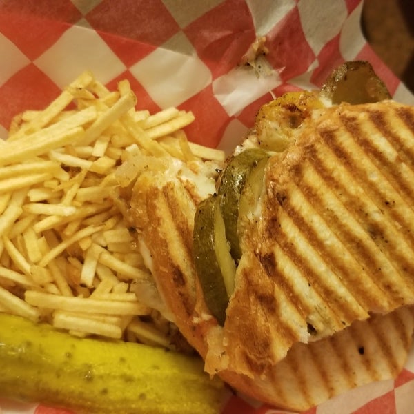 Bikini Panini Food Truck Food Truck in Richmond