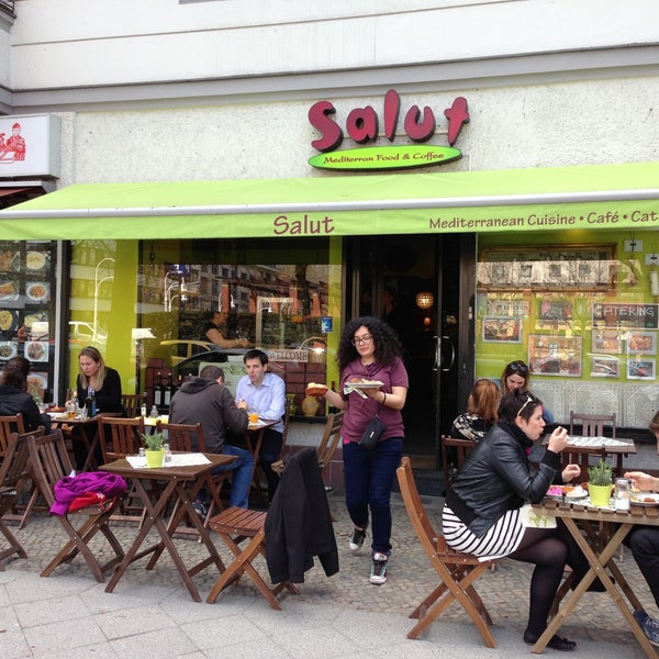 4/22/2013にSerr O.がSalut Mediterranean Food &amp; Cateringで撮った写真
