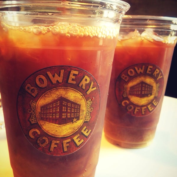 Foto tirada no(a) Bowery Coffee por vanessa J. em 7/7/2013