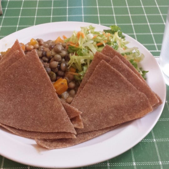 Earl's Juice Garden 28 Haining Road