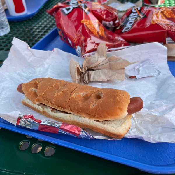 Suds McDuff Hot Dog Stand Universal City, CA