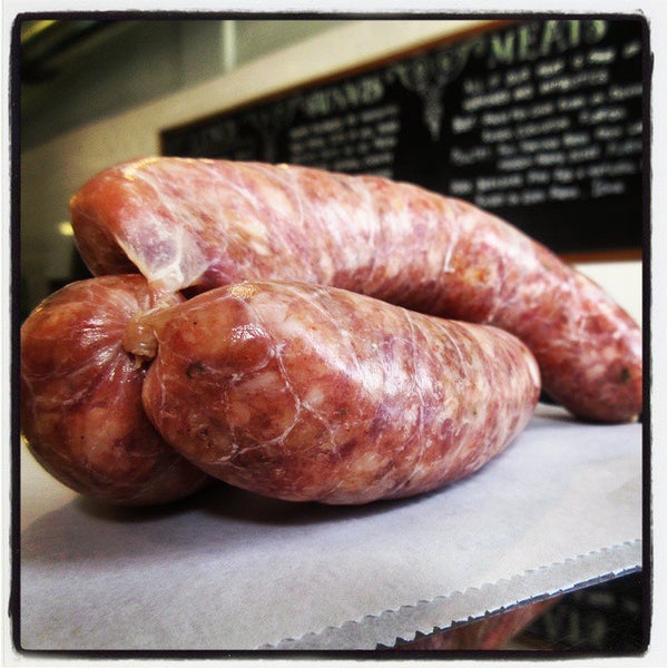 รูปภาพถ่ายที่ Proper Sausages โดย Frederick K. เมื่อ 9/12/2014