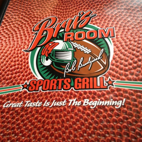 Photo taken at Bru&#39;s Room Sports Grill - Coral Springs by Jeannette D. on 2/10/2013