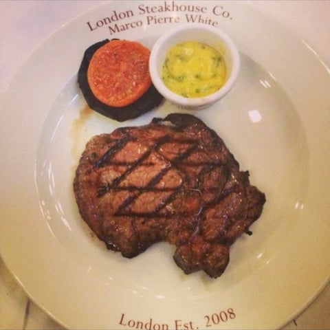 Photo taken at London Steakhouse Co. by Andrea on 1/31/2013