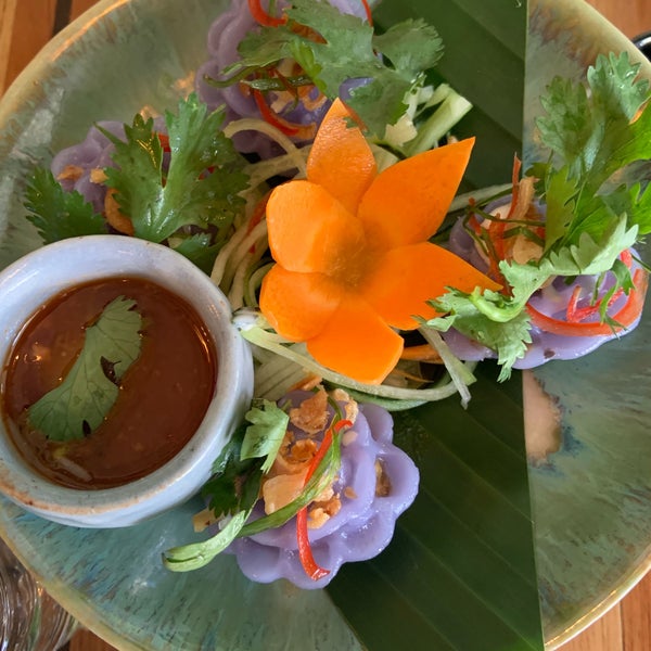 Das Foto wurde bei Galanga Thai Kitchen von Aarón S. am 6/9/2019 aufgenommen