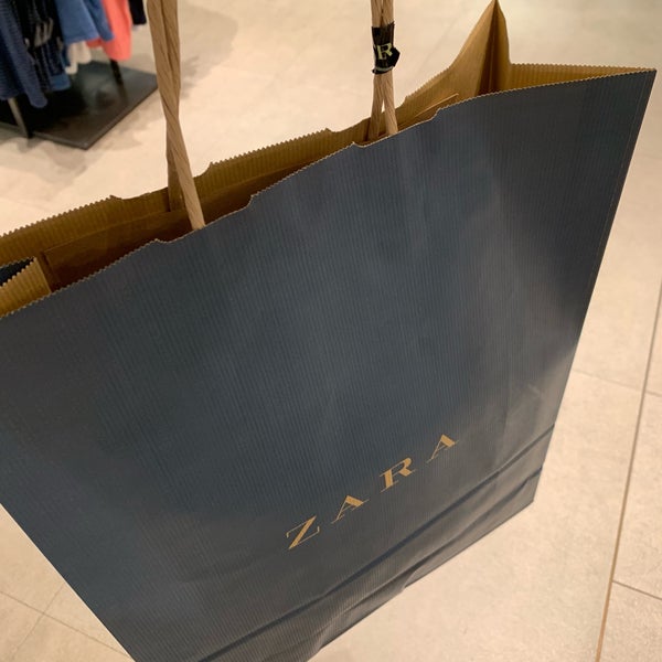 Zara Clothing Store In 高崎市