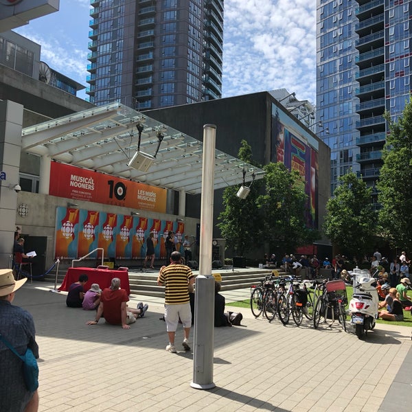 Das Foto wurde bei CBC Vancouver von Dilara 🐰 am 7/26/2019 aufgenommen