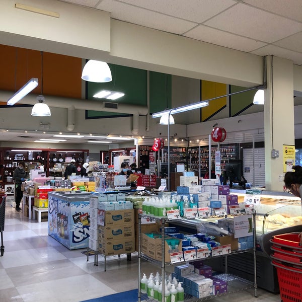 Hannam Supermarket Surrey Guildford 15357 104 Ave