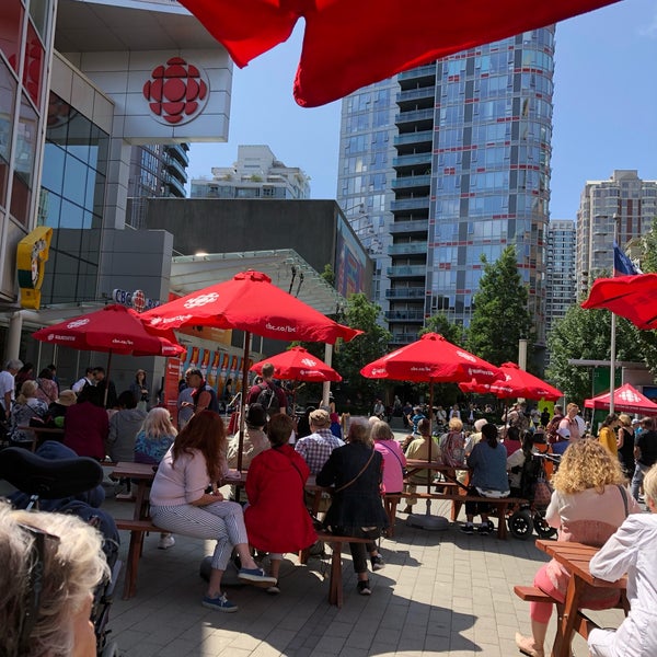 Das Foto wurde bei CBC Vancouver von Dilara 🐰 am 7/19/2019 aufgenommen
