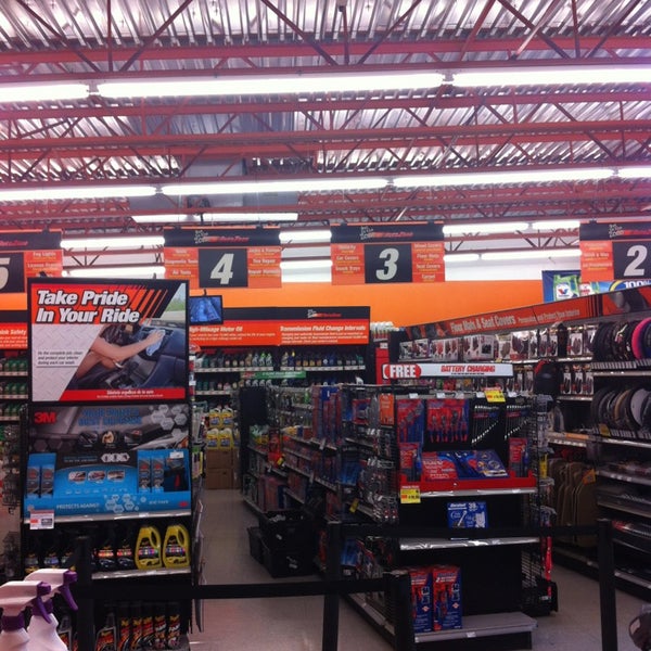 AutoZone - Grand Crossing - 131 visitors
