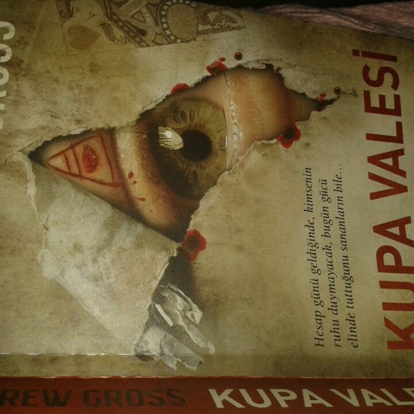Kupa Valesi Andrew Gross Kitap Yorumu Kozmokitap Kitap Ve Kultur Blogu