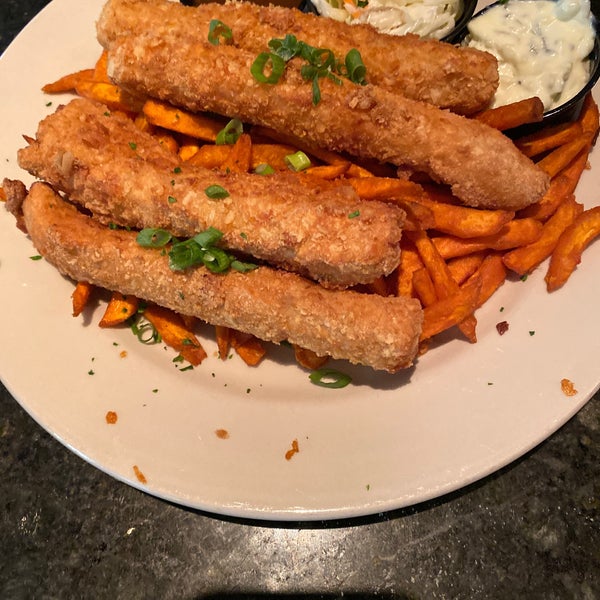 Photos at Polaris Grill American Restaurant in Columbus