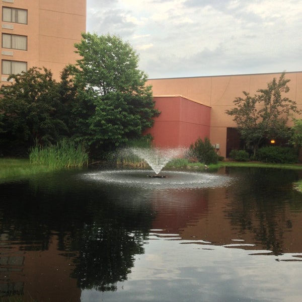 Photo taken at Ann Arbor Marriott Ypsilanti at Eagle Crest by Terry M. on 6/14/2013
