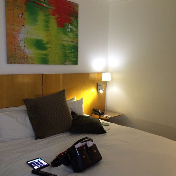 Photo taken at Rydges Sydney Central by WANNY S. on 5/18/2015