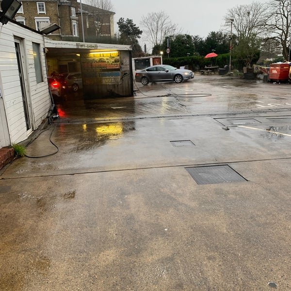 Kingston Hand Carwash Portsmouth Rd.