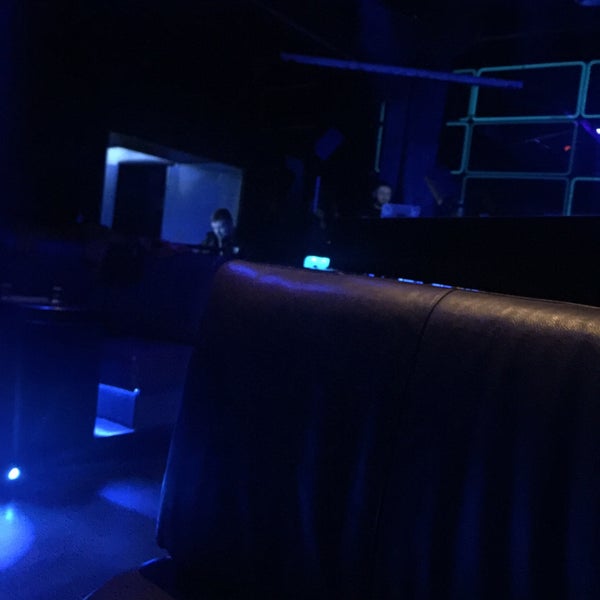 Photo taken at M1 Lounge Bar &amp; Club by okan m. on 4/29/2019