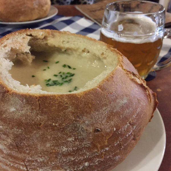 You need to try at least 2 things in this restaurant: potato dumplings with sheep cheese and the garlic soup. It's possible to share with other person the dumplings if you had the soup before