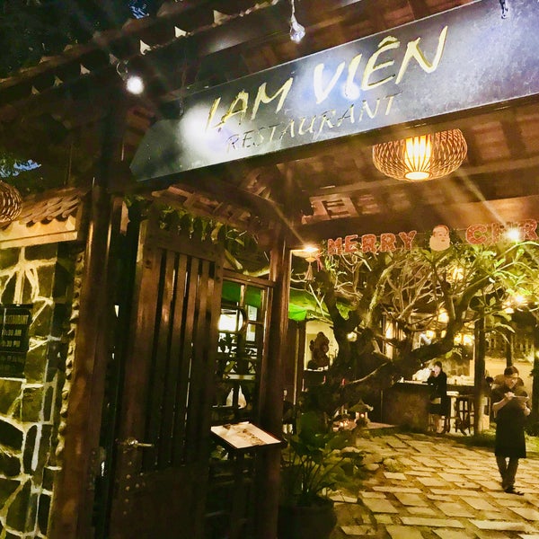 Photo taken at Lam Vien Restaurant by Noriyuki M. on 12/30/2017