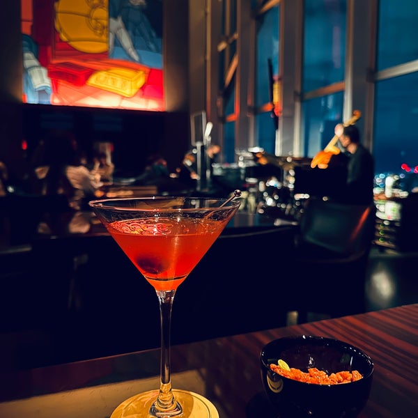 Foto tirada no(a) New York Bar por Kai C. em 1/21/2023