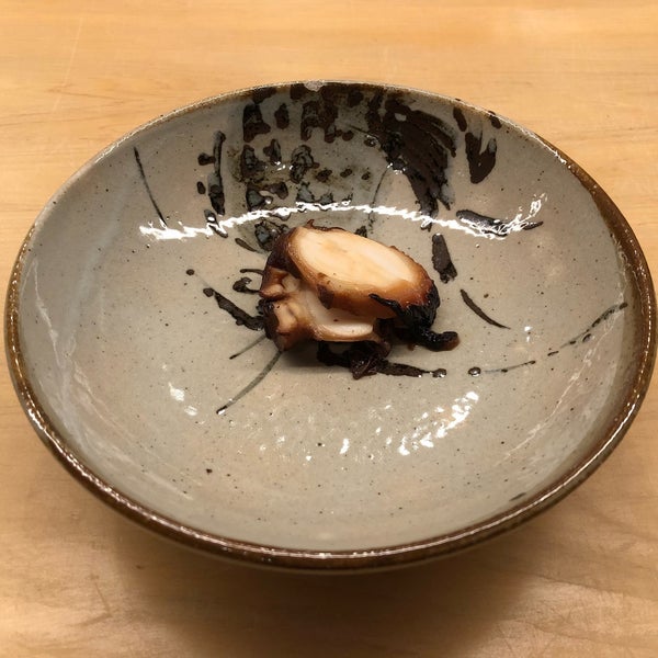 Foto tirada no(a) Ijji sushi por Kai C. em 4/15/2018