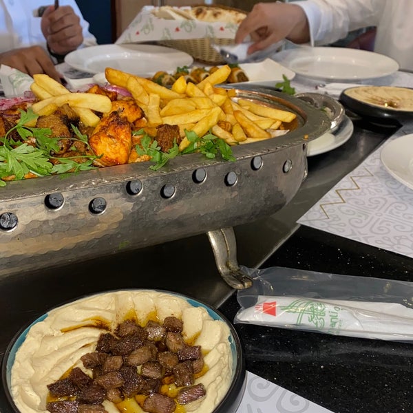 9/28/2021 tarihinde Meshal♪ziyaretçi tarafından Osmanli restaurant مطعم عُصمنلي'de çekilen fotoğraf